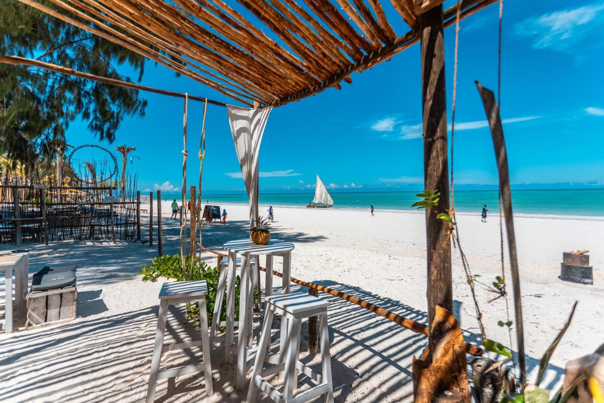 B4 Beach Club Paje Exterior foto